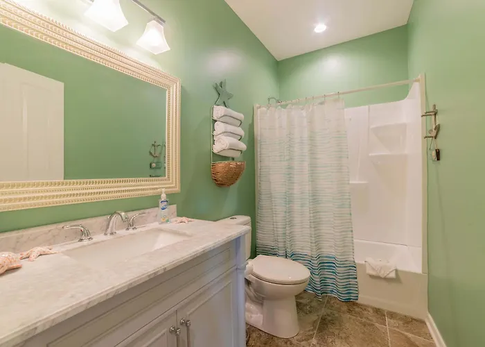 Pristine With Gulf View Covered Patio And Ac *